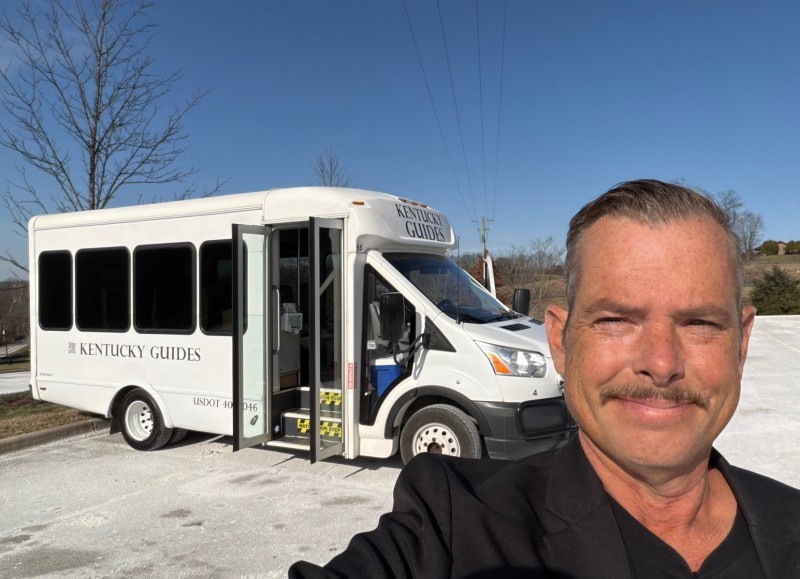 Kentucky Guides Bourbon Country kentucky-guides-bourbon-country